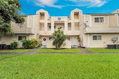 205 - 3413 Nw 44th St, Condo with 2 bedrooms, 2 bathrooms and null parking in Lauderdale Lakes FL | Image 2