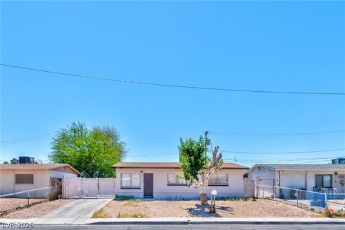 3041 Harewood Ave, North Las Vegas, NV, 89030-5156 | Card Image