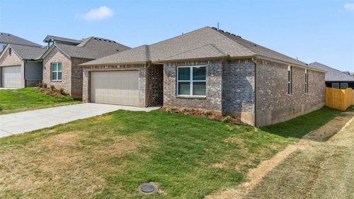 2100 W 30th Ave, Stillwater, OK, 74074 | Card Image