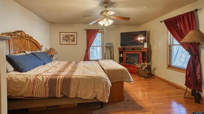 71 Pendleton Dr, House other with 2 bedrooms, 2 bathrooms and null parking in Pine Haven WY | Image 16