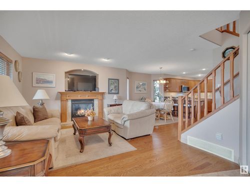 63 Promenade Suntree, Leduc, AB, T9E8R8 | Card Image