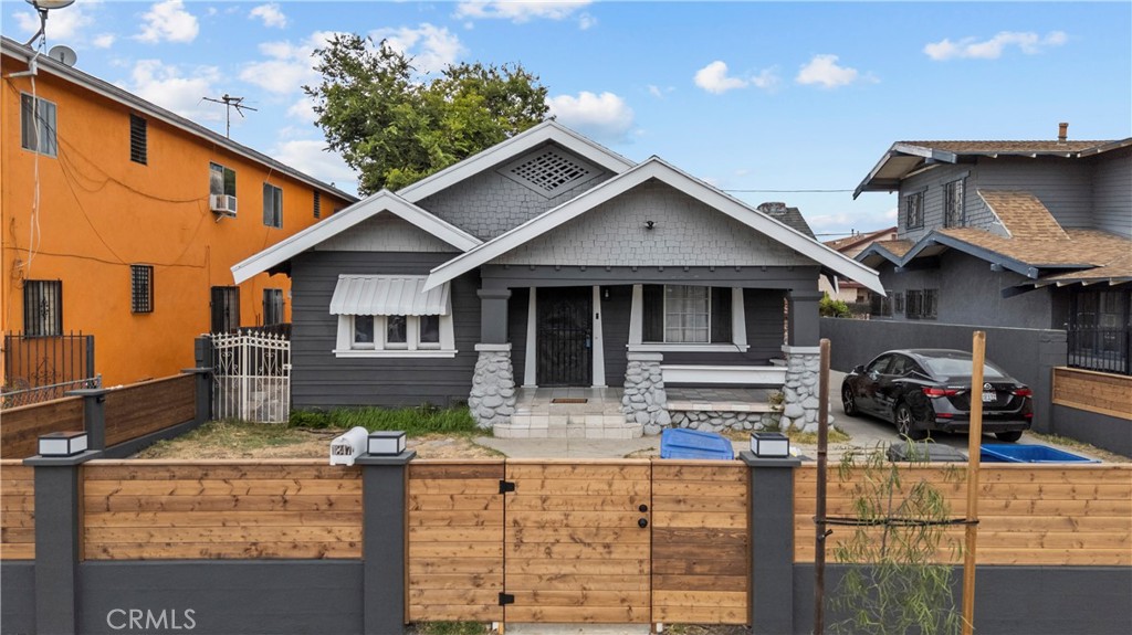 Residential in Los Angeles