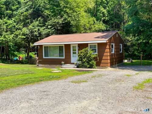 170 Laurel Hill Dr, Woodstock Valley, CT, 06282-2526 | Card Image