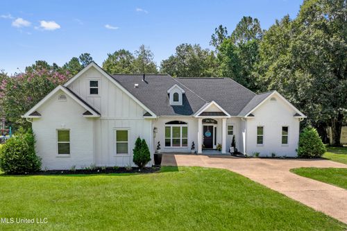 20175 Hill Top Rd, Saucier, MS, 39574-8735 | Card Image