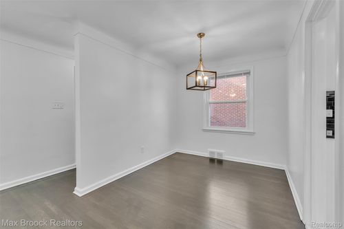 1257 S Eton St, Birmingham, MI, 48009-7182 | Card Image