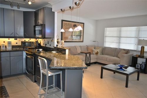 a-2011 Cornwall Dr, Boca Raton, FL, 33434 | Card Image