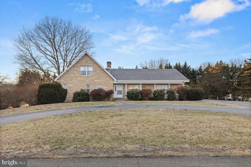 173 High View Dr, MAURERTOWN, VA, 22644-2672 | Card Image