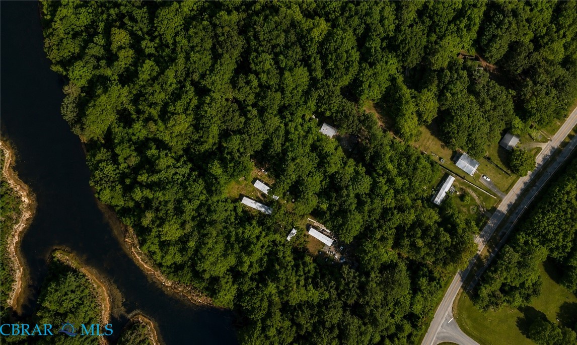 Land in Toano 4