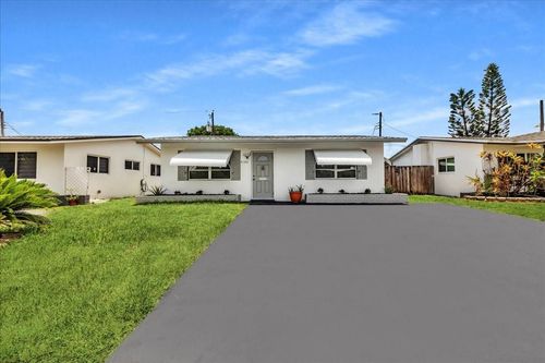 4560 17th Ave, Fort Lauderdale, FL, 33309-3701 | Card Image