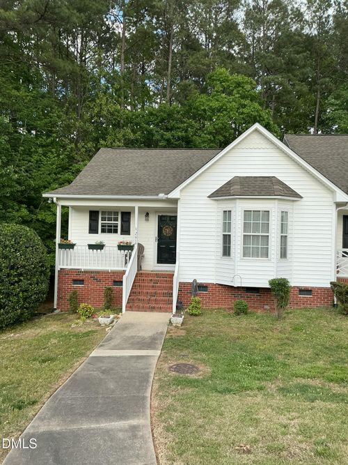 2016 E Cotton Gin Dr, Clayton, NC, 27527-4581 | Card Image
