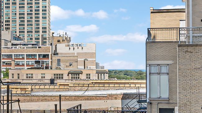 APT-12A - 3300 N Lake Shore Dr, Home with 3 bedrooms, 3 bathrooms and 1 parking in CHICAGO IL | Image 11