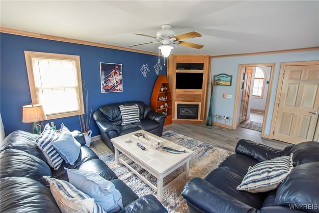 12836 Iola Dr, House other with 3 bedrooms, 2 bathrooms and null parking in Irving NY | Image 30