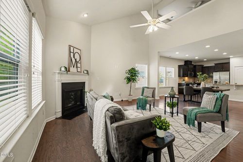 713 Harvest Point Dr, Fuquay Varina, NC, 27526-5598 | Card Image