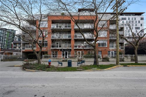 509-1030 Yates St, Victoria, BC, V8V5A7 | Card Image