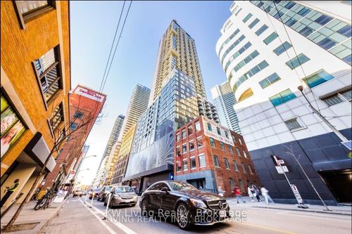 4005-87 Peter St, Toronto, ON, M5V0P1 | Card Image