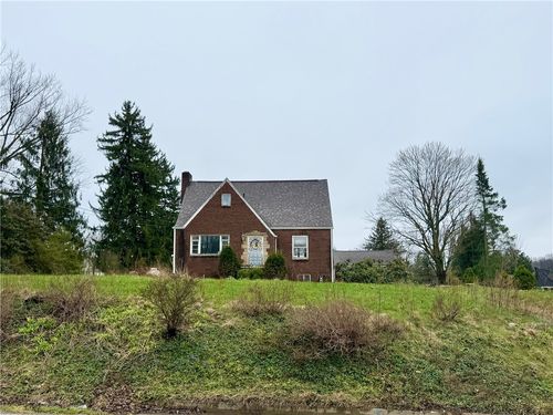 1724 Eastbrook Rd, New Castle, PA, 16101-2714 | Card Image