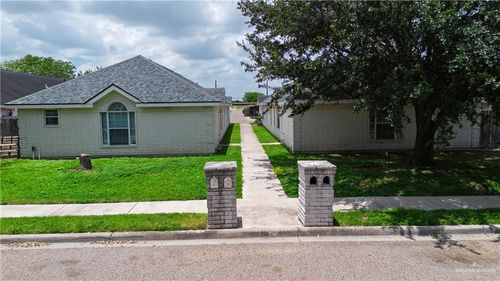 815 N Cross Ln, Edinburg, TX, 78541-5634 | Card Image