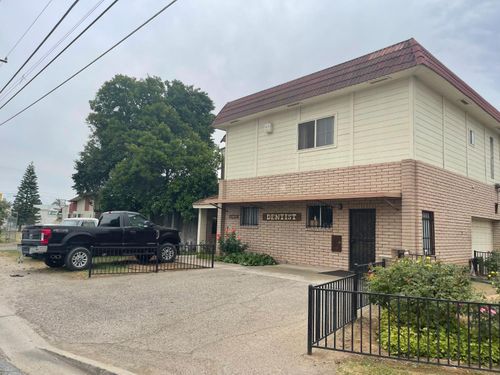 15813 Avenue 328, Ivanhoe, CA, 93235-1513 | Card Image