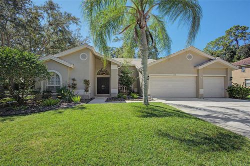 1558 E Lake Woodlands Pkwy, Oldsmar, FL, 34677-1902 | Card Image