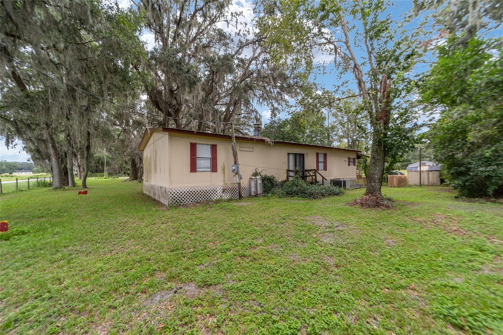 Count Ct, Lake City, FL 32025