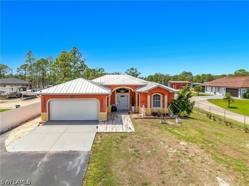 1845 Desoto Blvd N, NAPLES, FL, 34120-8944 | Card Image