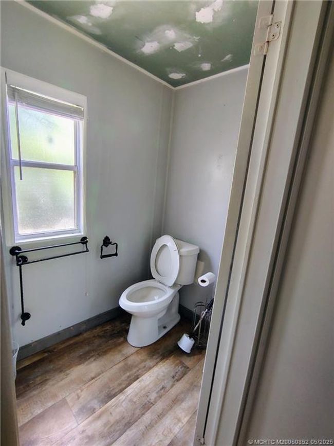4225 1 St Ct, House other with 2 bedrooms, 2 bathrooms and 1 parking in Lantana FL | Image 13