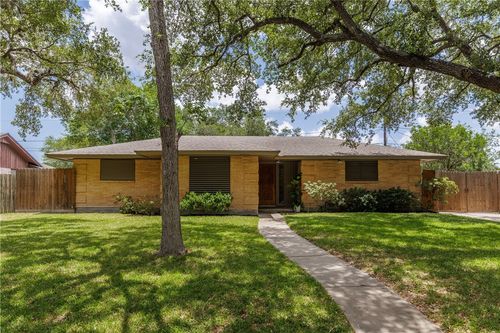 4214 Western Dr, Corpus Christi, TX, 78410-3844 | Card Image