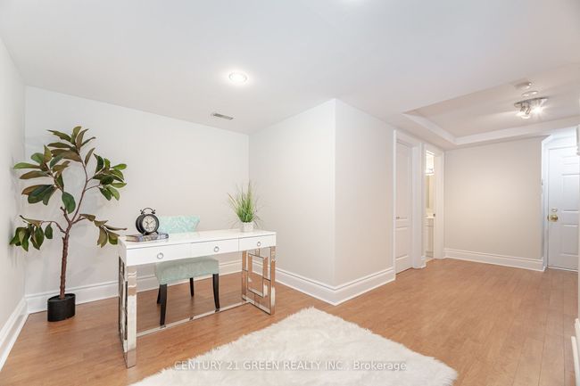 135 Glenmount Park Rd, House other with 4 bedrooms, 5 bathrooms and 2 parking in Toronto ON | Image 32