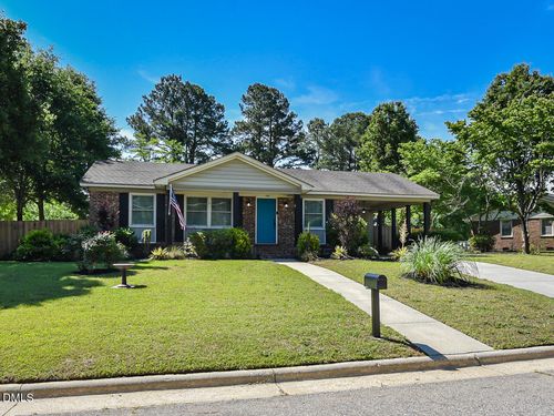 110 Westfield Dr, Dunn, NC, 28334-2813 | Card Image