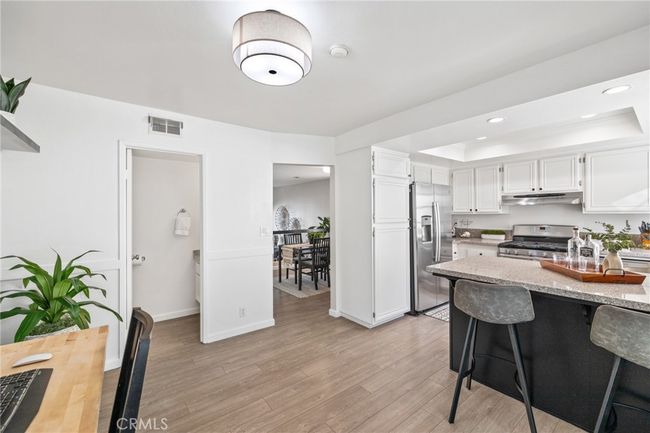 G - 2715 Vanderbilt Ln, Townhouse with 2 bedrooms, 3 bathrooms and 2 parking in Redondo Beach CA | Image 27