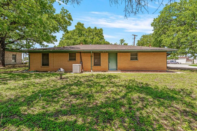 1702 W South Loop, Home with 0 bedrooms, 0 bathrooms and null parking in Stephenville TX | Image 20