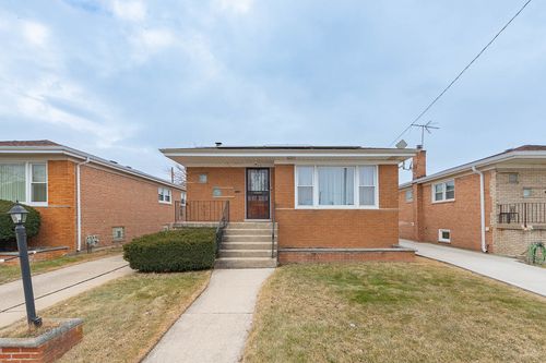 508 Hoxie Ave, Calumet City, IL, 60409-3209 | Card Image