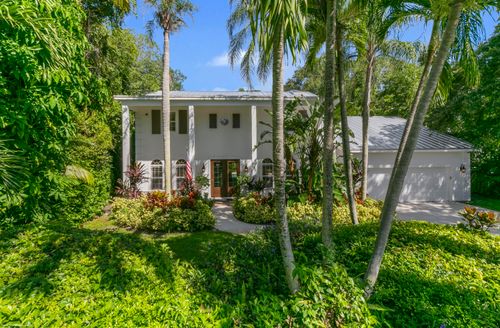 16 Ridgeview Road N, Sewalls Point, FL, 34996 | Card Image