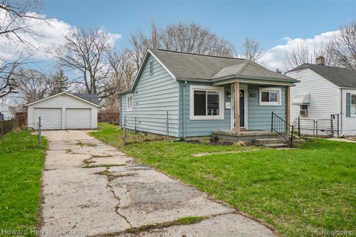 19136 Florian St, Roseville, MI, 48066-1370 | Card Image