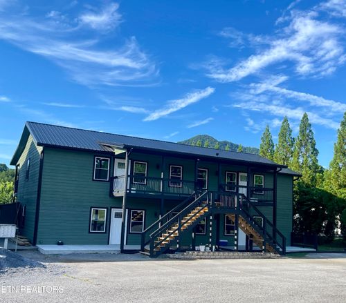 1-3769 Wears Valley Rd, Sevierville, TN, 37862-6600 | Card Image