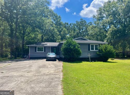 518 Cooley Dr, Sandersville, GA, 31082-7602 | Card Image