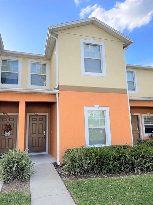 4011 Winding Vine Dr, LAKELAND, FL, 33812-2201 | Card Image