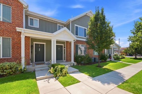9289 S Castlebury Ct, Sandy, UT, 84094-1262 | Card Image