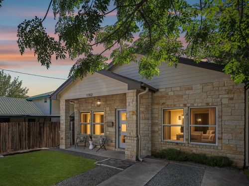 1702 Miriam Ave, Austin, TX, 78702-1518 | Card Image