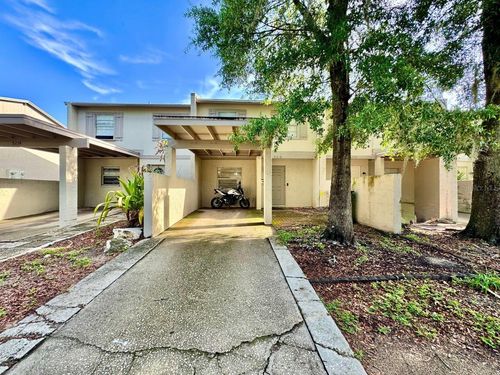 5216-5216 Tennis Court Cir, TAMPA, FL, 33617-4720 | Card Image
