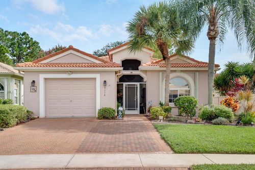 8228 Brindisi Ln, Boynton Beach, FL, 33472-7160 | Card Image