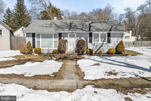 113 1st Ave, LINDENWOLD, NJ, 08021-3407 | Card Image