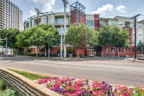 408-2950 Mckinney Ave, Dallas, TX, 75204-7436 | Card Image