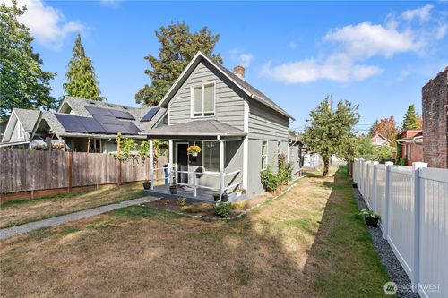 4121 S J St, Tacoma, WA, 98418-3825 | Card Image