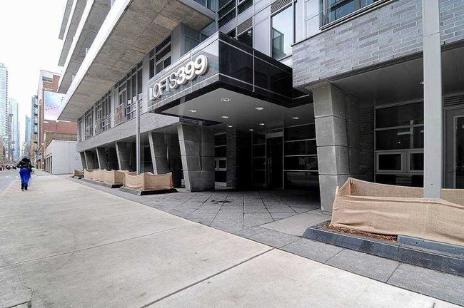 PH-14 - 399 Adelaide St W, Condo with 1 bedrooms, 2 bathrooms and 1 parking in Toronto ON | Image 1