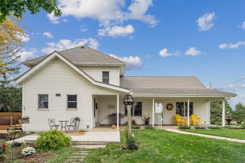 2470 270th St, Fredericksburg, IA, 50630-9487 | Card Image