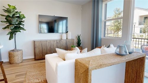 4219 S Gasly Paseo, Ontario, CA, 91762 | Card Image