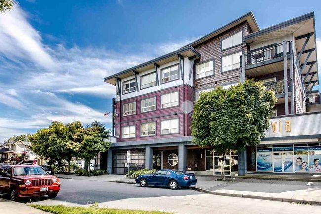 303 - 288 Hampton Street, Condo with 3 bedrooms, 2 bathrooms and 2 parking in New Westminster BC | Image 1
