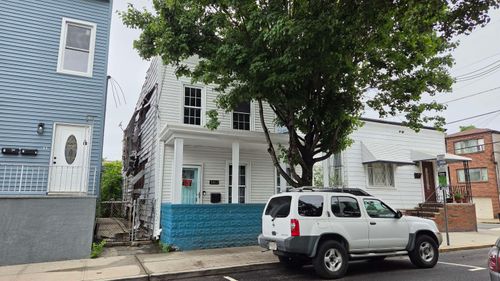 5913 Jefferson St, West New York, NJ, 07093-1309 | Card Image