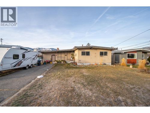 1467 Carmi Dr, Penticton, BC, V2A4R9 | Card Image